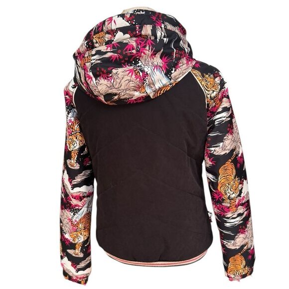 Protest Amor Jacket Girls Ski Jacket in Black Tiger Print 176/ 16 yrs - Picture 3 of 11